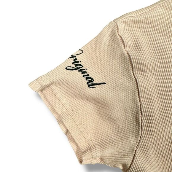 On Fire “I’m not perfect, but I’m an original” Ribbed Tee Sz S - Picture 3 of 10